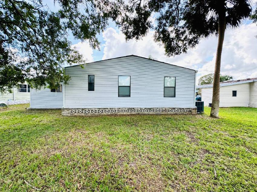 4466 Alvamar Trail a Lakeland, FL Mobile or Manufactured Home for Sale